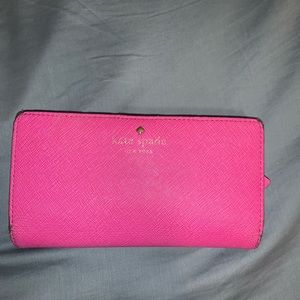 **Kate Spade Stacy Wallet - Pink **